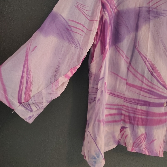 Women's Lavender and Pink silk Button-Down Shirt - Picture 4 of 6